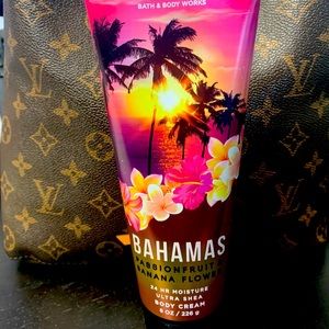 Bath & Body Works Ultra She Body Cream